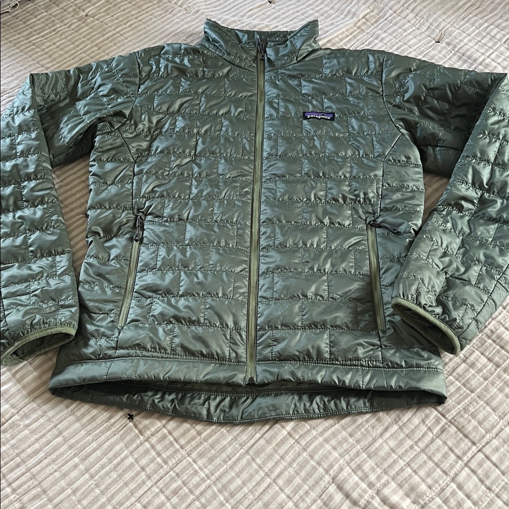 Patagonia Nano Puff Jacket - Men's Small